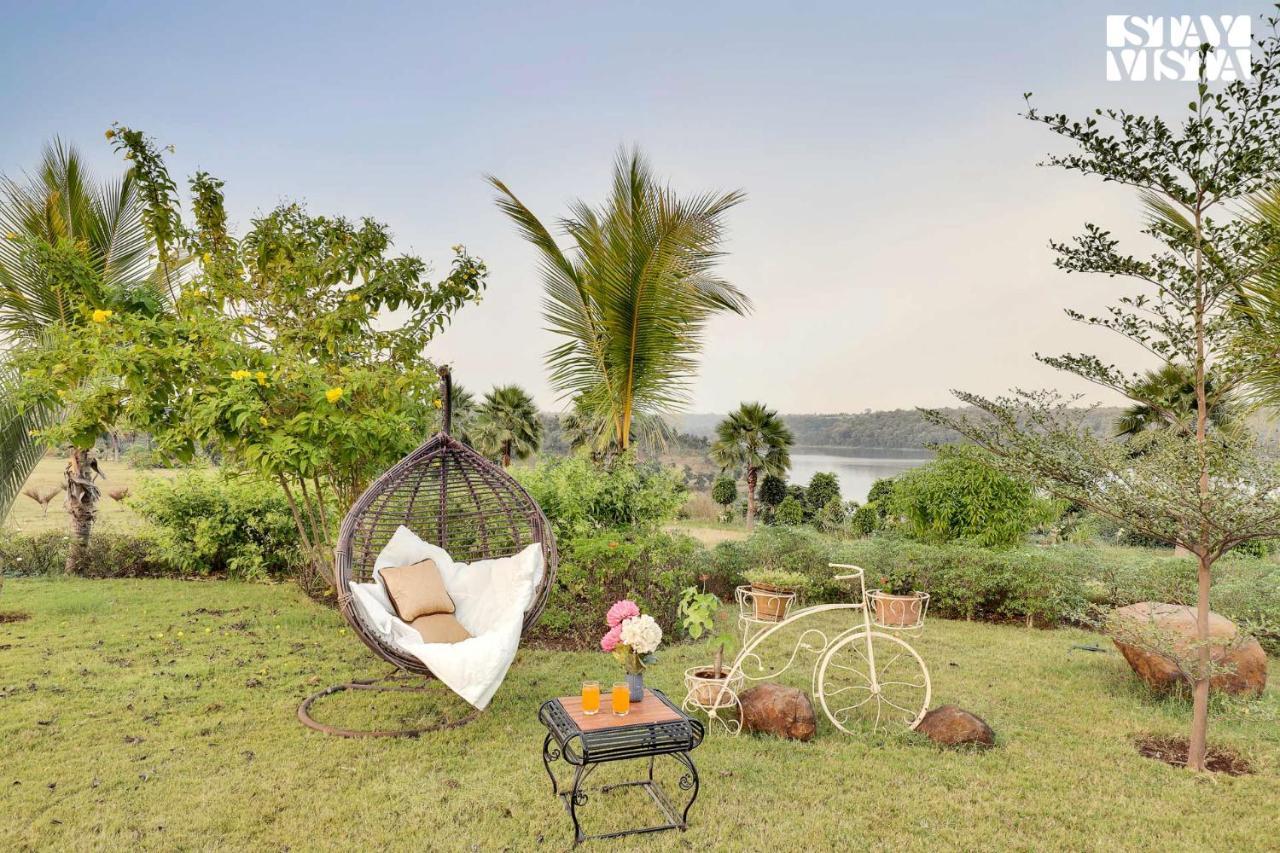 Stayvista'S Lakeside Whispers - Lake & Mountain-View Villa With Lawn & Indoor-Outdoor Games Nagpur Eksteriør bilde